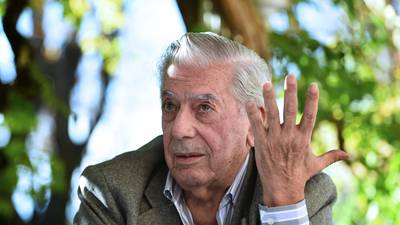 Vargas Llosa desea que no gane el candidato de Evo Morales en Bolivia