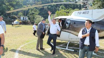 Contradicciones por uso de helicóptero de Mario Estrada
