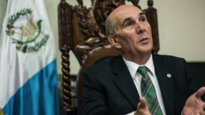 Hernández Azmitia denuncia a Taracena por cambios a la LEPP