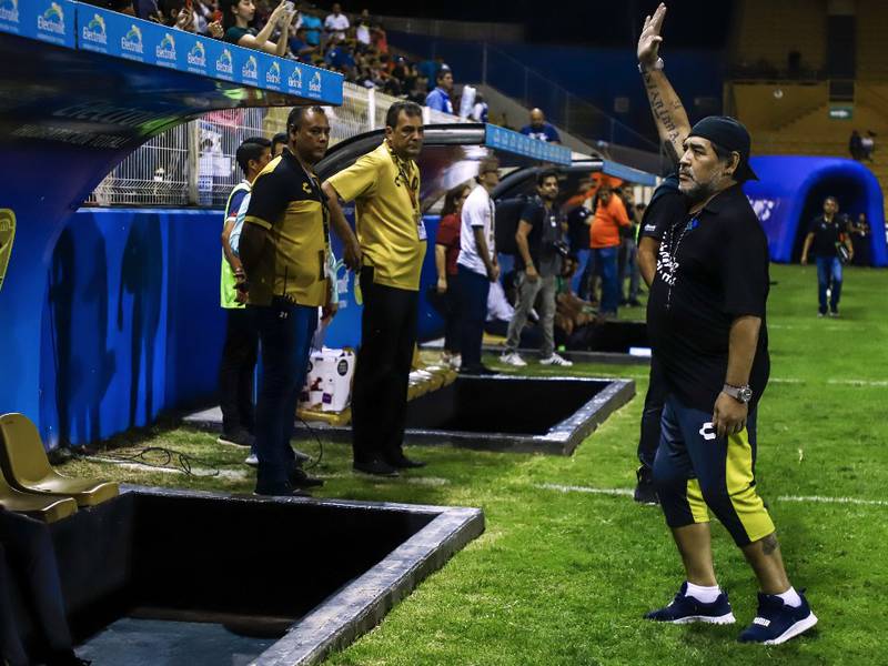 Maradona dejará a los Dorados de México por &#34;culpa&#34; de los árbitros