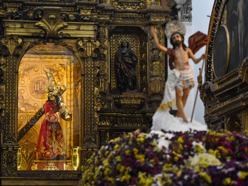 VIDEO. ¡A un paso diferente! Internautas critican el estilo de una procesión de San José Pinula