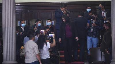 Proyecto de ley “antiprotestas” enfrenta a diputados con representantes de 48 Cantones