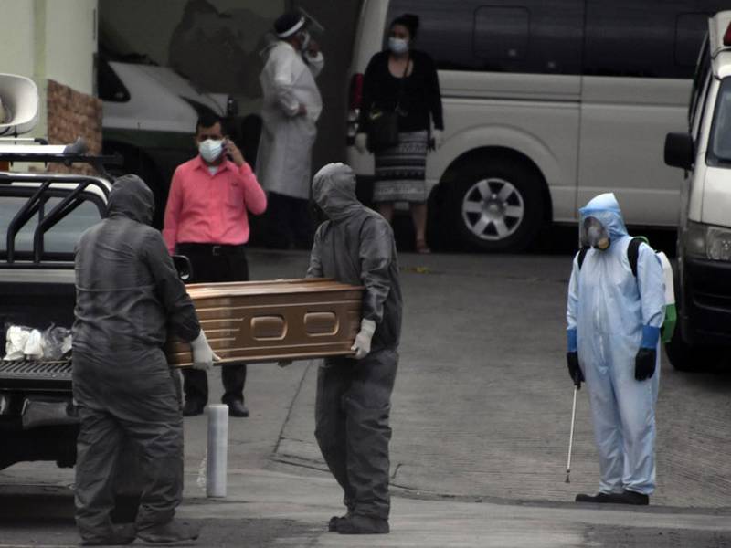 Empleados de funerarias son discriminados en Quetzaltenango