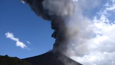 (VIDEO) ¡Impresionante! imágenes muestran la fuerte actividad del volcán Pacaya