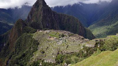 Turistas que causaron destrozos en Machu Picchu serán deportados a Bolivia