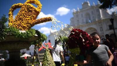 La Antigua Guatemala se adorna con el Festival de las Flores