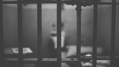 Hombre es condenado a 40 años de prisión por violar a niña desde que tenía 7 años