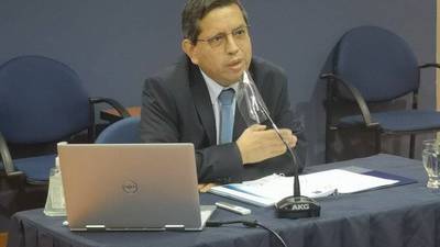 Marco Díaz toma posesión como titular de la SAT