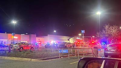 Tiroteo en un supermercado de EEUU deja seis muertos