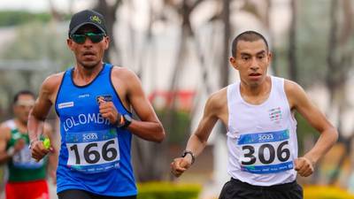 Alberto González se cuelga la medalla de oro la Media Maratón en San Salvador
