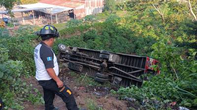 Accidente de bus en Villa Canales deja al menos 12 heridos