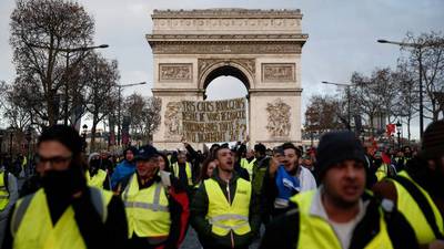 EN IMÁGENES. 31 mil &#34;chalecos amarillos&#34; protestan en Francia; se reportan 700 detenidos