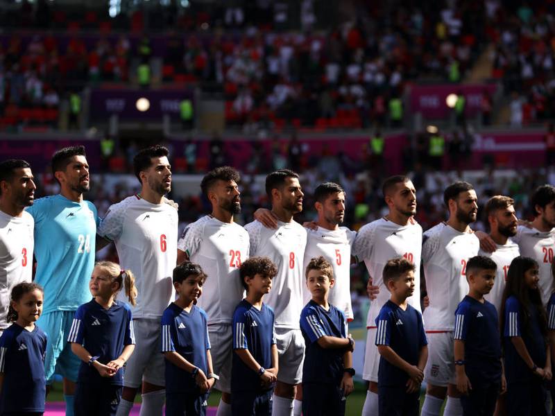 Tras no hacerlo en el primer partido, jugadores de Irán sí cantan su himno nacional