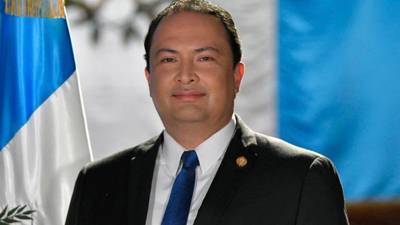 Mario Adolfo Búcaro Flores es nombrado ministro de Relaciones Exteriores
