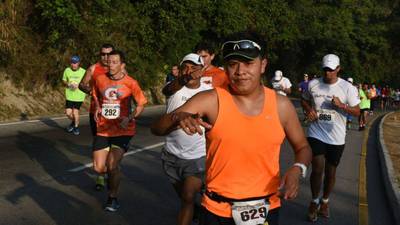 Se aproximan cuatro carreras en territorio guatemalteco