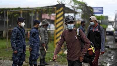 México advierte sanción y hasta cárcel si caravana de emigrantes ingresa sin medidas sanitarias