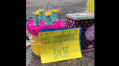 VIDEO. Celebran cumpleaños a los baches de Boca del Monte
