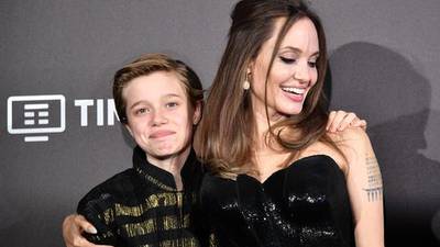 Tras impactante transformación, Angelina Jolie habla de la sexualidad de su hija