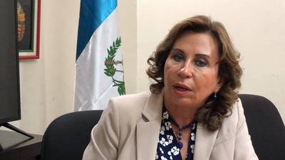 Sandra Torres envía duro mensaje a Presidente y señala que podría parar campaña