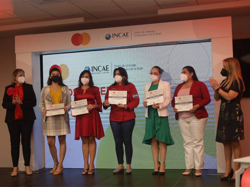 ¡Ellas son las ganadoras del programa LEADS Mujer de INCAE!