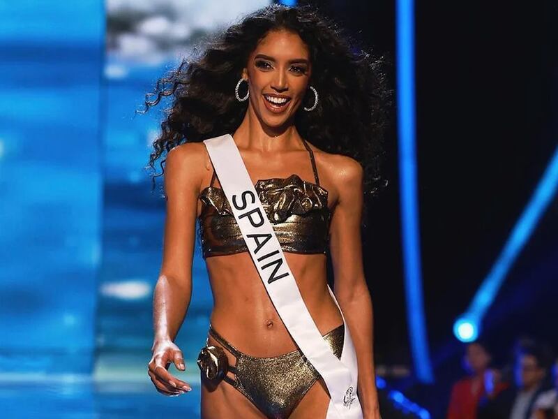Miss Universo: Miss España deja expuesta su ropa interior sin pena alguna en la gran final