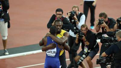 ¡Sorpresa! Justin Gatlin le amarga la noche en Londres a Usain Bolt
