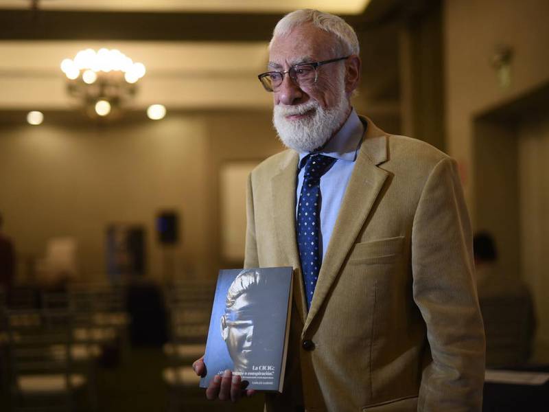Historiador Carlos Sabino presenta libro sobre la CICIG