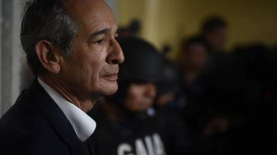Un expresidente y 19 guatemaltecos más señalados de corrupción por EE. UU.