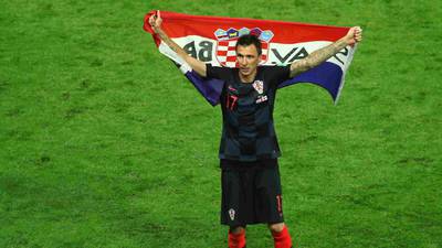 Mario Mandzukic hace un anuncio que sorprendió a los aficionados de Croacia