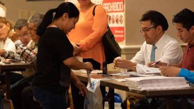 Por primera vez, guatemaltecos en el extranjero también votan para elegir autoridades