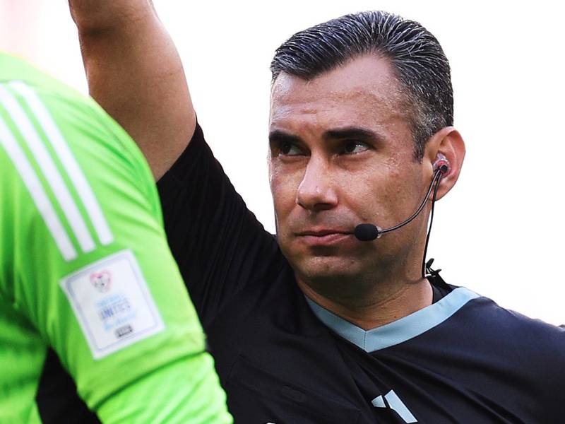 Mario Escobar encabeza listado de árbitros para la Liga de Naciones Concacaf