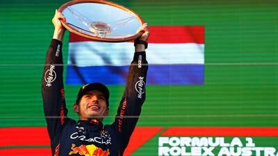 Max Verstappen se lleva el triunfo en un caótico GP de Australia