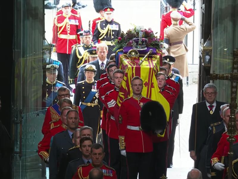 El Reino Unido y el mundo despiden a Isabel II en el "funeral del siglo"