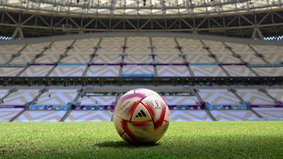 Al Hilm, balón oficial para semifinales y final de Qatar 2022