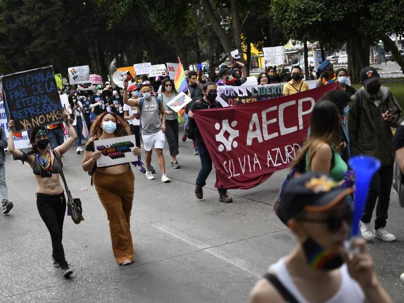 Guatemaltecos salen de nuevo a las calles a exigir derechos para la comunidad LGBTI