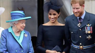 Con un frío comunicado, la reina Isabel II se muestra “decepcionada” de la decisión del príncipe Harry