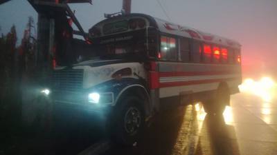 Dos buses se accidentan en la ruta Interamericana
