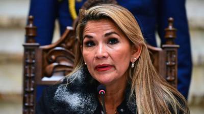 Presidenta interina de Bolivia rechaza intento de senadores de dar &#34;amnistía&#34; a Morales