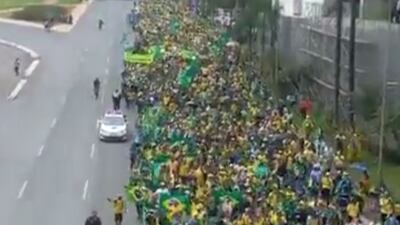 Detienen a cerca de 1 mil 500 personas tras insólitas invasiones en Brasil