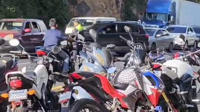 VIDEO: Menor de edad conduce motocicleta en ruta Interamericana