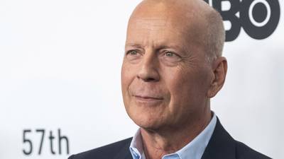Confirman que Bruce Willis tiene demencia frontotemporal irreversible