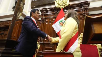 Dina Boluarte, la primera mujer en asumir la Presidencia de Perú