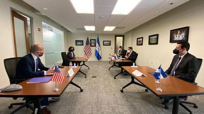 Honduras mantiene diálogo con EE. UU., pese a acusaciones de narcotráfico contra presidente