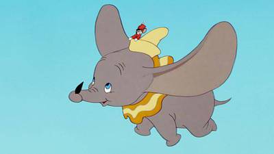 Revelan imágenes de cómo se verá “Dumbo” en la película versión live-action