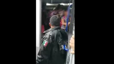 Migrantes centroamericanos eran transportados en una ambulancia