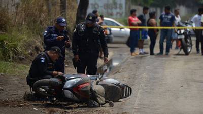 Asesinan a tiros a un presunto pandillero en Villa Nueva