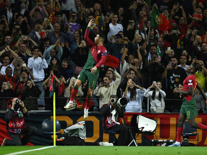 Cristiano Ronaldo, el superhéroe que vuela en los terrenos de juego