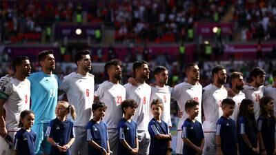 Tras no hacerlo en el primer partido, jugadores de Irán sí cantan su himno nacional