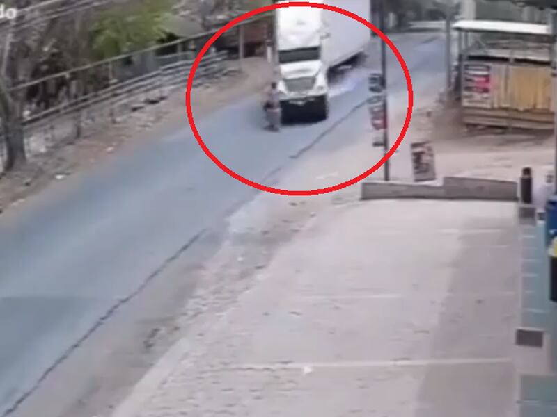 VIDEO. Fuerte accidente de tránsito en Gualán, Zacapa
