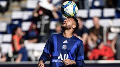 TAS le reduce la sanción a Neymar por protestas y comentarios contra árbitro